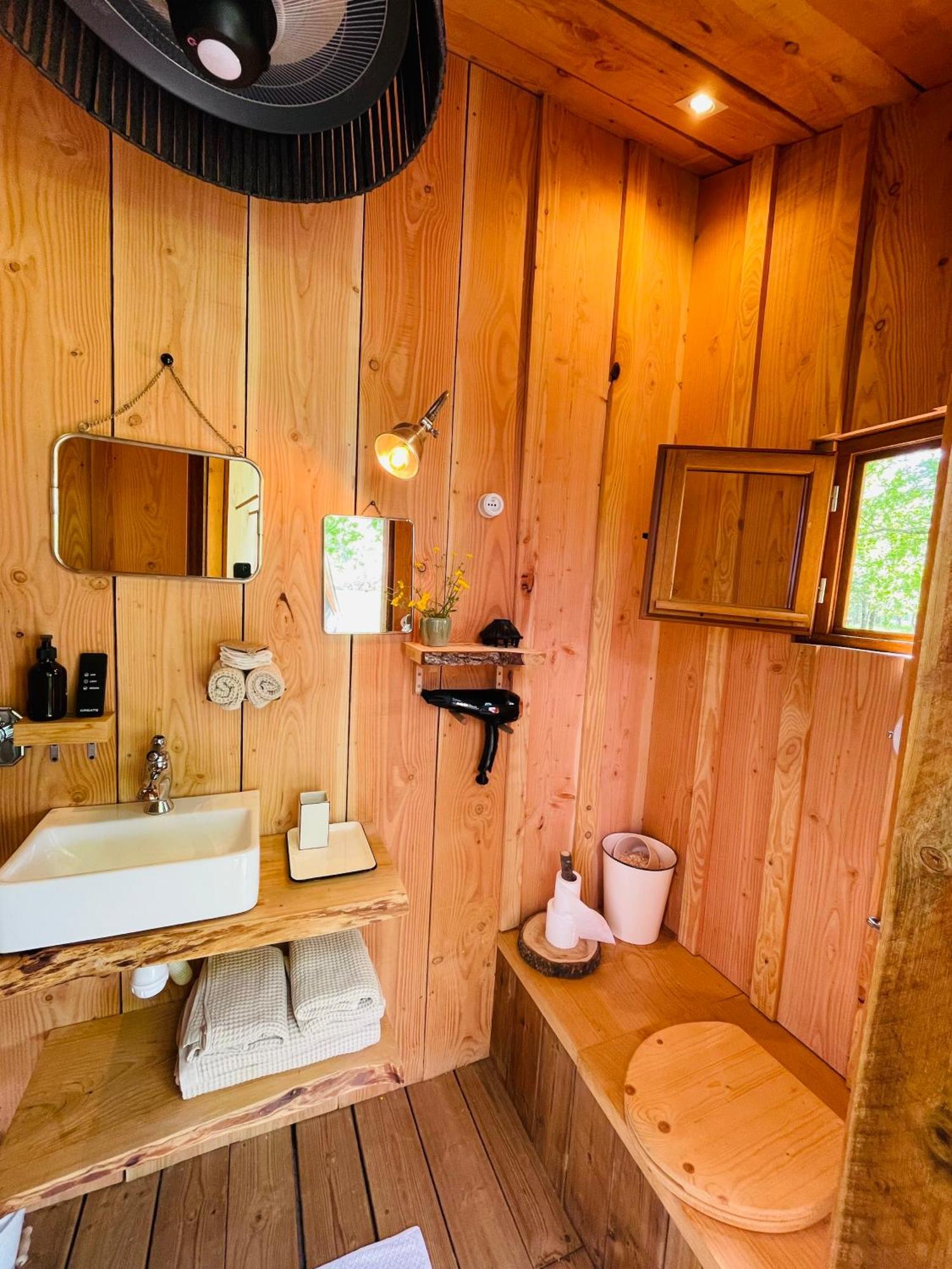 Dome Insolite Cedre Jacuzzi Et Petits Dejeuners Inclus Lagraulet-du-Gers Exterior foto
